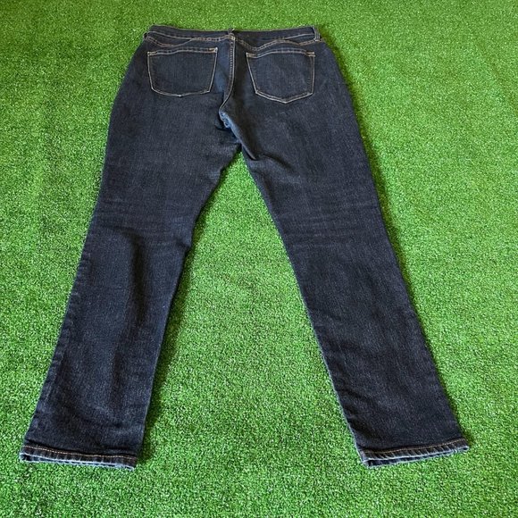 Old Navy Women's Original Mid Rise Slim Fit Mom Style Blue Jeans Pants Size 8 - Picture 8 of 11